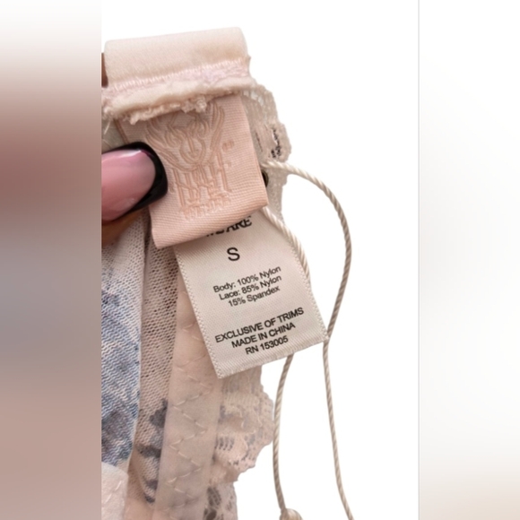 WE ARE HAH @ Free People FlipHAHround Bralette & Garter - Picture 4 of 4